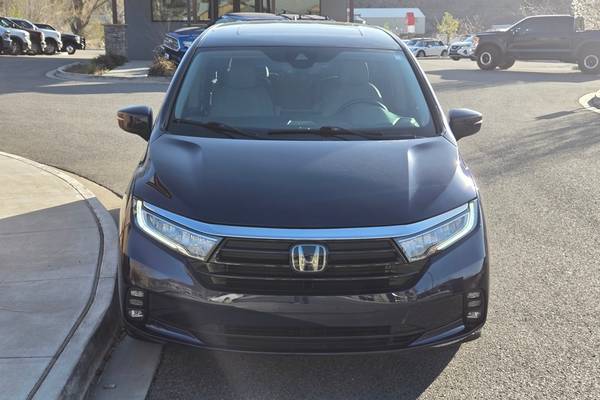 minivan for lease