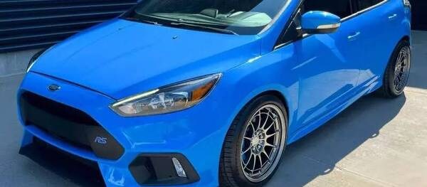 Ford Focus RS 2017 4dr Hatchback AWD (2.3L 4cyl Turbo 6M)
