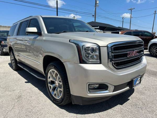 The 2015 GMC Yukon XL The 2015 GMC Yukon XL