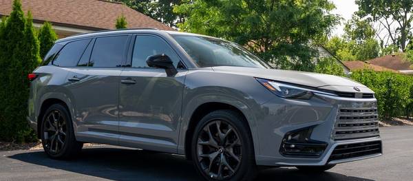Lexus TX 2025 500h F SPORT Premium 4dr SUV AWD (2.4L 4cyl Turbo gas/electric hybrid 6A)