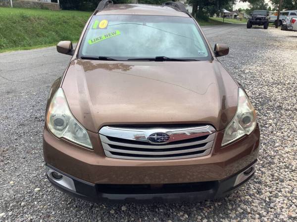 The 2011 Subaru Outback The 2011 Subaru Outback