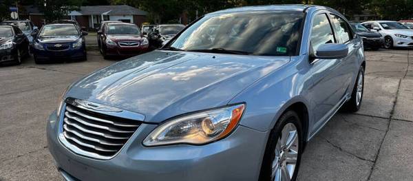 Chrysler 200 2014 LX 4dr Sedan (3.6L 6cyl 6A)