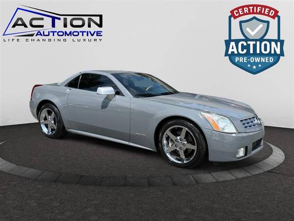 The 2005 Cadillac XLR The 2005 Cadillac XLR