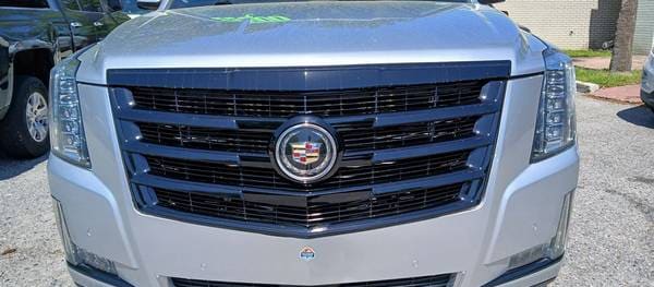 Cadillac Escalade ESV 2015 Premium 4dr SUV 4WD w/ Prod. End 10/14 (6.2L 8cyl 6A)