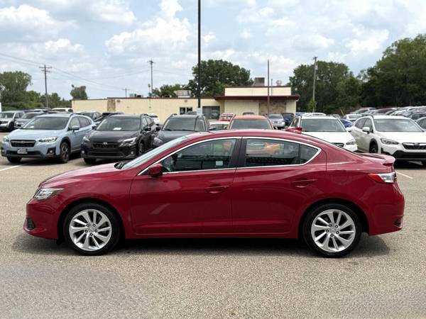 The 2017 Acura ILX