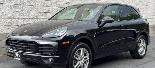 Porsche Cayenne 2016 4dr SUV AWD (3.6L 6cyl 8A)