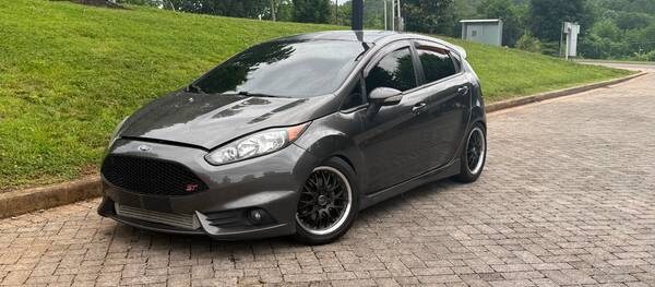 Ford Fiesta 2016 ST 4dr Hatchback (1.6L 4cyl Turbo 6M)