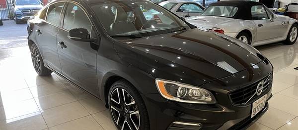 Volvo S60 2017 T5 Dynamic 4dr Sedan (2.0L 4cyl Turbo 8A)