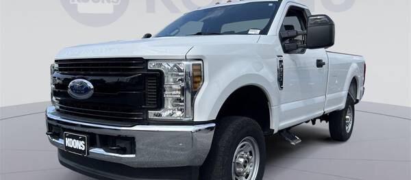 Ford F-350 Super Duty 2018 XL 2dr Regular Cab 4WD LB (6.2L 8cyl 6A)