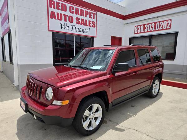 The 2016 Jeep Patriot The 2016 Jeep Patriot