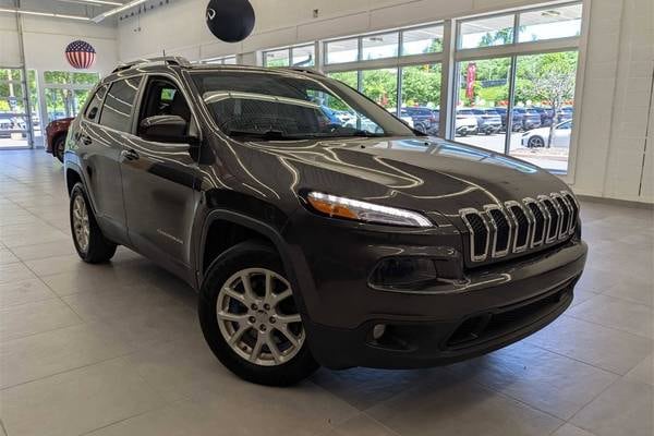 The 2017 Jeep Cherokee The 2017 Jeep Cherokee