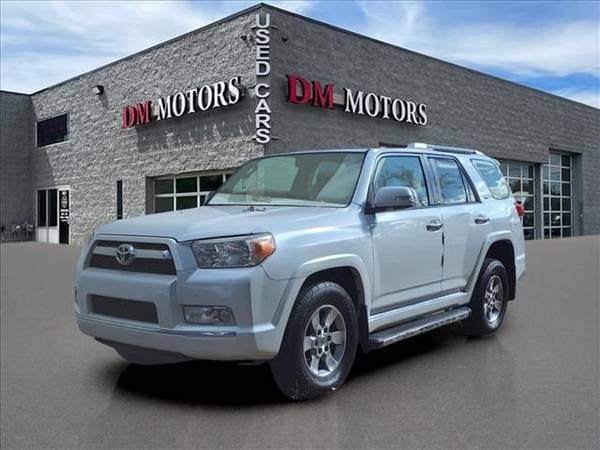 The 2012 Toyota 4Runner The 2012 Toyota 4Runner