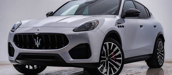 Maserati Grecale 2025 Modena 4dr SUV AWD (2.0L 4cyl Turbo gas/electric mild hybrid 8A)