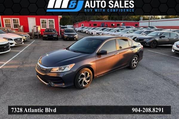 The 2016 Honda Accord The 2016 Honda Accord