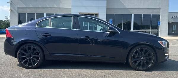 Volvo S60 2016 T5 Drive-E Premier 4dr Sedan (2.0L 4cyl Turbo 8A)