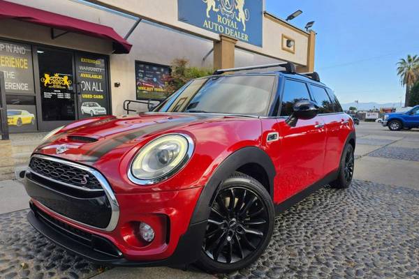 The 2017 MINI Clubman The 2017 MINI Clubman