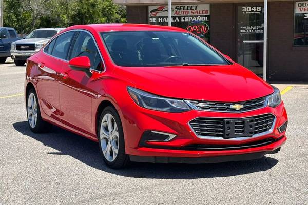 The 2017 Chevrolet Cruze The 2017 Chevrolet Cruze