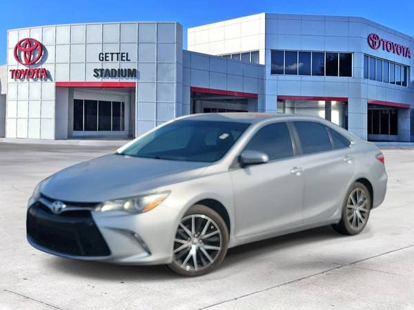 The 2016 Toyota Camry The 2016 Toyota Camry