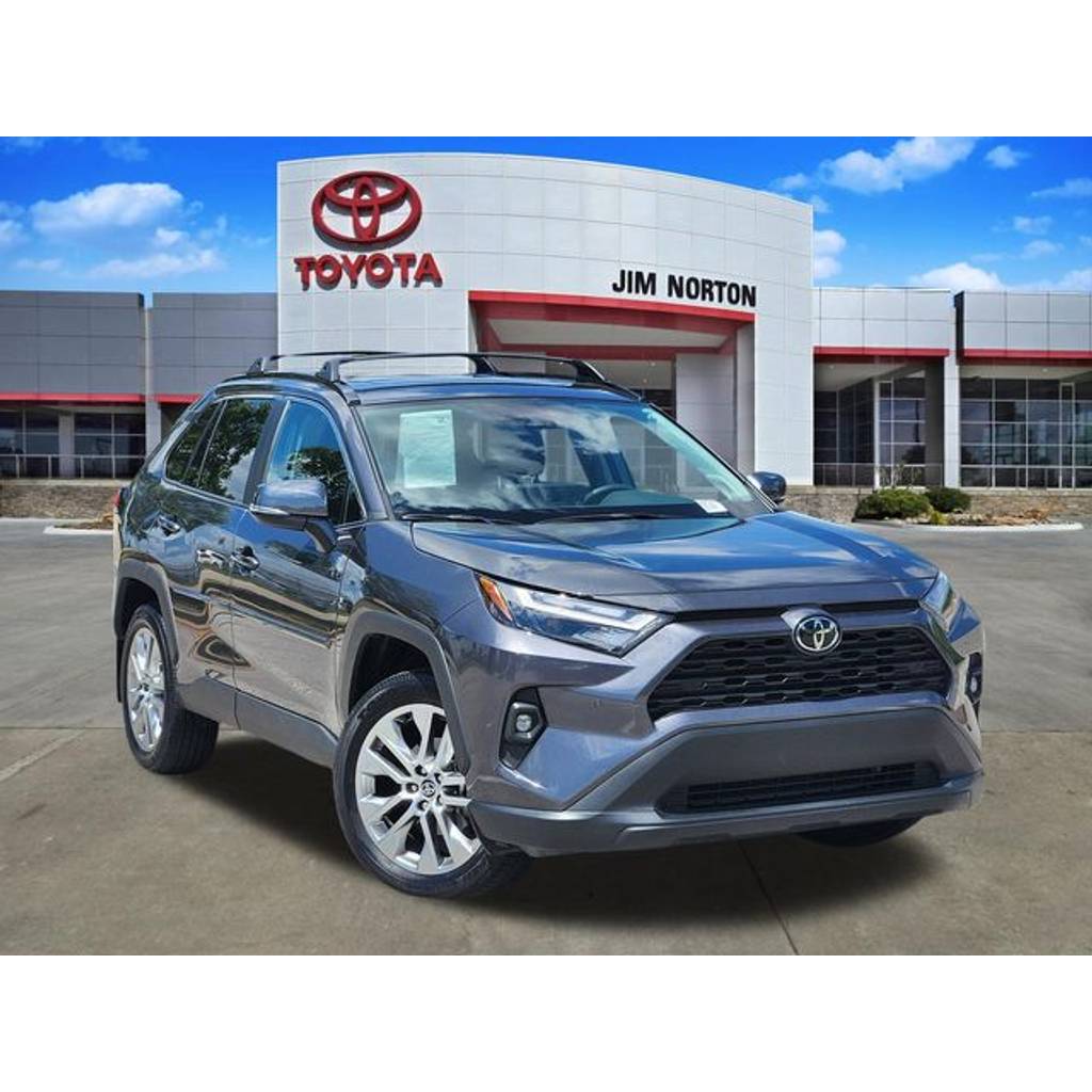 Used 2020 Toyota RAV4 for Sale in Knoxville, TN | Edmunds