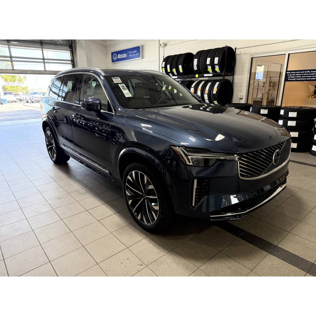 2022 Volvo XC90 T5 Momentum for Sale Near Me | Edmunds