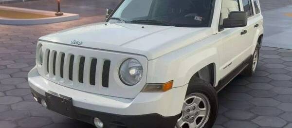 Jeep Patriot 2015 Sport 4dr SUV (2.0L 4cyl 5M)