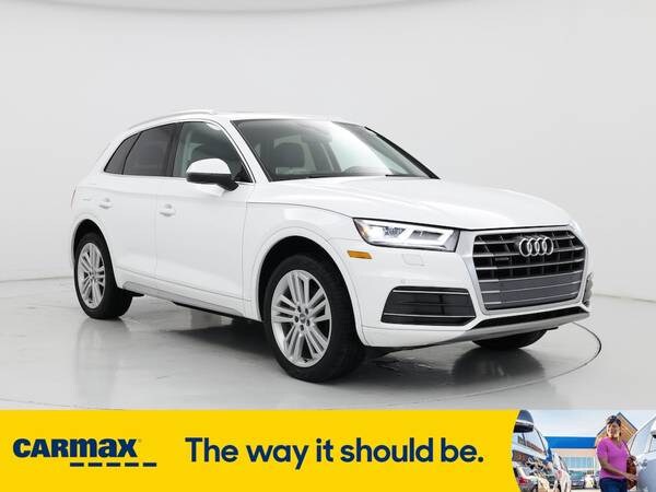 The 2018 Audi Q5 The 2018 Audi Q5