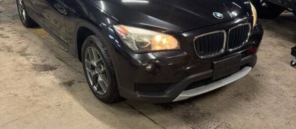 BMW X1 2013 xDrive28i 4dr SUV AWD (2.0L 4cyl Turbo 8A)