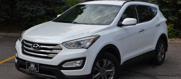 Hyundai Santa Fe Sport 2015 4dr SUV AWD (2.4L 4cyl 6A)
