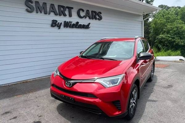 The 2017 Toyota RAV4 The 2017 Toyota RAV4
