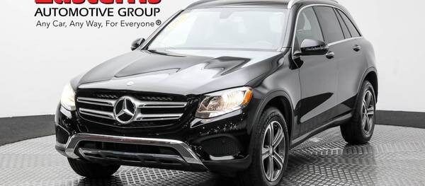 Mercedes-Benz GLC-Class 2016 GLC 300 4MATIC 4dr SUV AWD (2.0L 4cyl Turbo 9A)