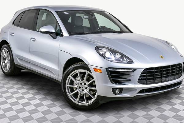 The 2018 Porsche Macan The 2018 Porsche Macan