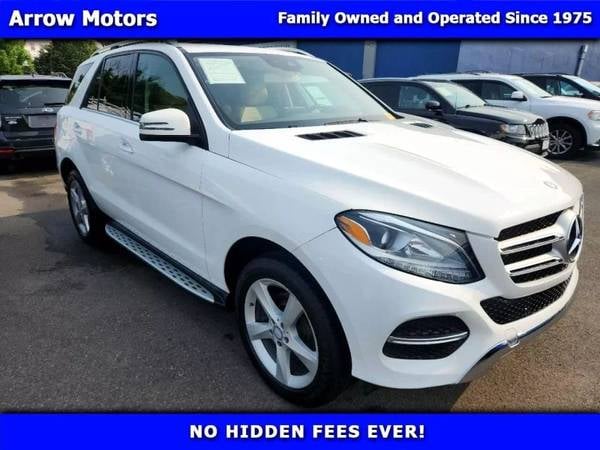 The 2016 Mercedes-Benz GLE-Class The 2016 Mercedes-Benz GLE-Class