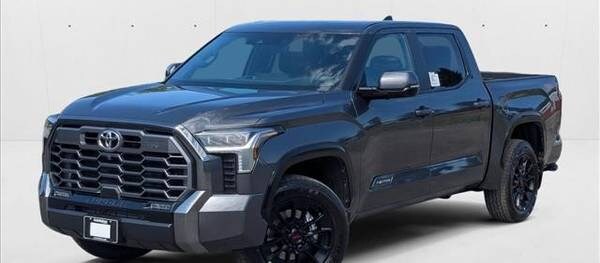 Toyota Tundra 2025 Platinum 4dr CrewMax 4WD SB w/5.5' Bed (3.4L 6cyl Turbo 10A)