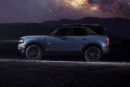 2024 Ford Bronco Sport Big Bend 4dr SUV Profile. Black Appearance Package Shown.