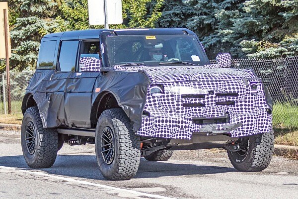 2021 Ford Bronco Warthog Spied Looking Ready for Dirty Things