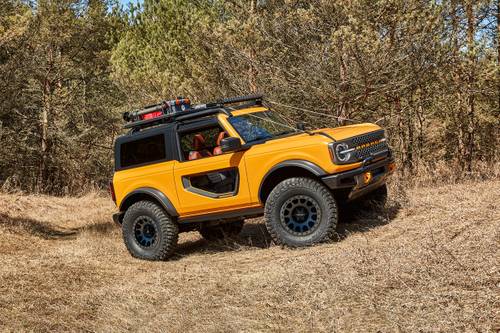 2021 Ford Bronco Black Diamond 2dr SUV Exterior Shown