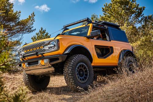 2021 Ford Bronco Black Diamond 2dr SUV Exterior