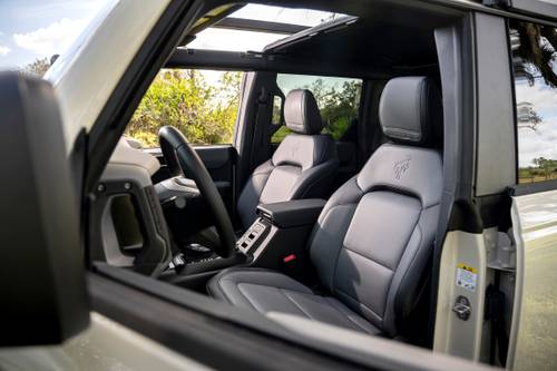 2022 Ford Bronco Everglades Convertible SUV Interior Detail