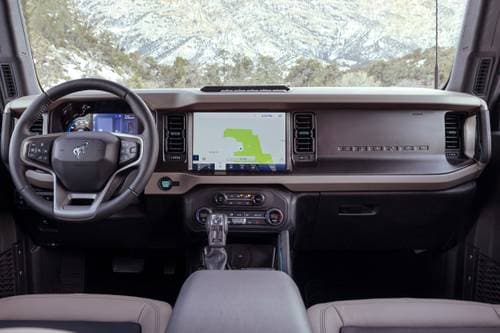 2022 Ford Bronco Wildtrak Convertible SUV Dashboard. Options Shown.