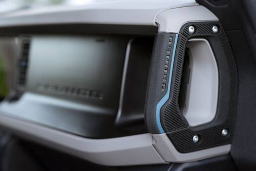 2022 Ford Bronco Wildtrak Convertible SUV Interior Detail. Options Shown.