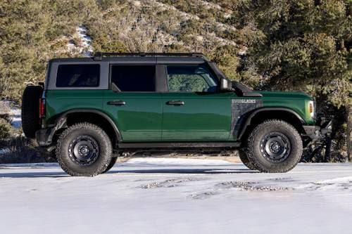 2024 Ford Bronco Everglades Convertible SUV Profile