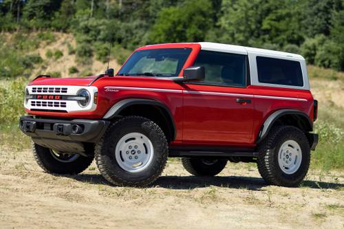 2024 Ford Bronco Heritage Edition Convertible SUV Profile
