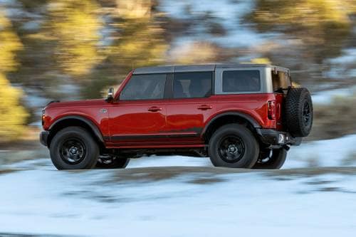 2024 Ford Bronco Wildtrak Convertible SUV Profile