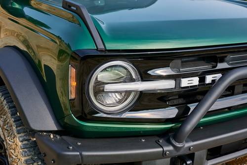 2025 Ford Bronco Outer Banks Convertible SUV Headlamp Detail