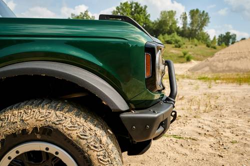 2025 Ford Bronco Outer Banks Convertible SUV Exterior Detail