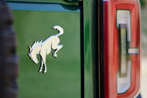 2025 Ford Bronco Outer Banks Convertible SUV Rear Badge