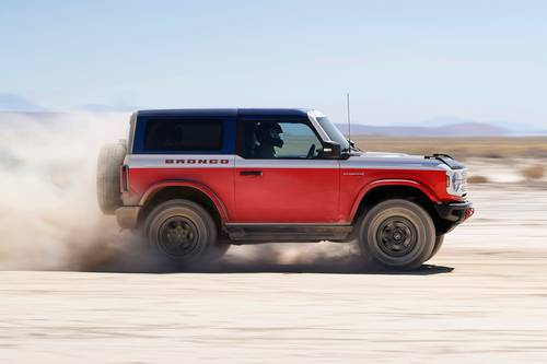 2025 Ford Bronco Stroppe Edition Convertible SUV Profile Shown