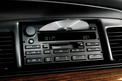 2007 Ford Crown Victoria LX Sedan Center Console