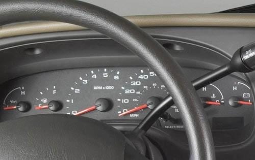 2008 Ford Econoline Wagon E-350 Instrument Cluster