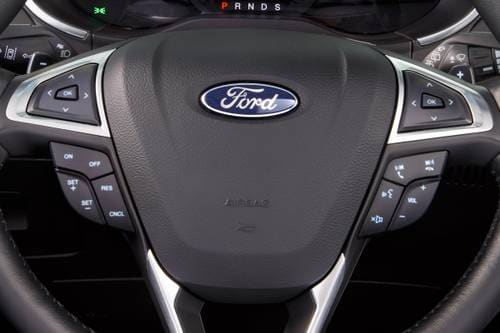 Ford Edge Titanium 4dr SUV Steering Wheel Detail